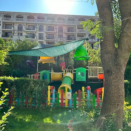 Apartment Sweet Homes